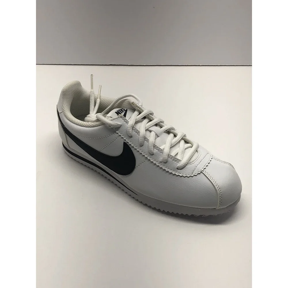 Nike Cortez Basic Sneakers White Black Lace Up Low Youth Size 4.5